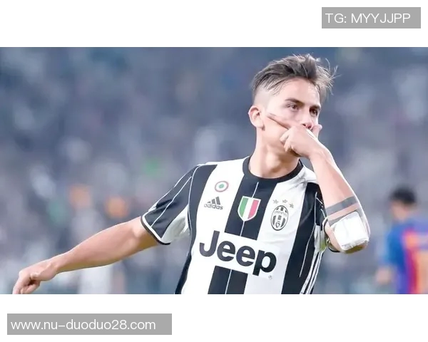 从面容到气质全面解析世界足球球星独特外貌特征与魅力展现