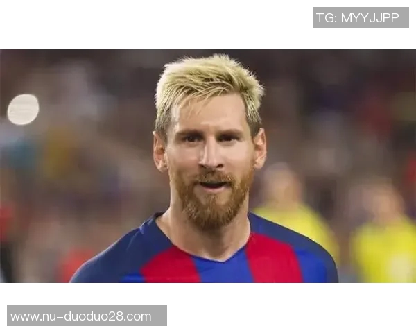 带胡子的足球明星：从梅西到扎卡，揭秘胡须背后的球场故事
