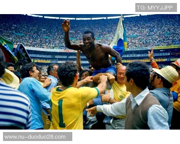 足球世界杯历史上首位传奇球星是谁 他的光辉历程与成就揭秘